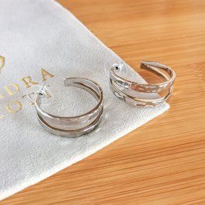 Kendra Scott Zorte Double Hoop Earrings in Silver